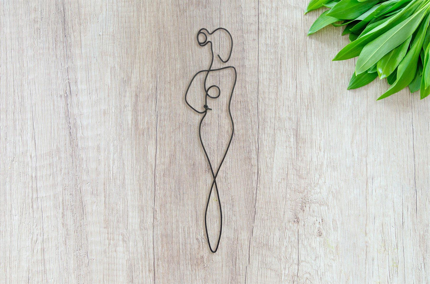 The Classy One - Briar Rose Wire