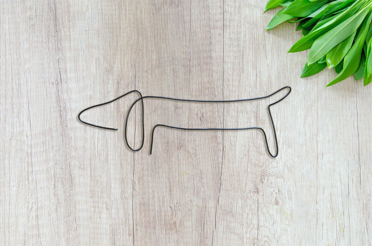 Sausage Dog - Briar Rose Wire