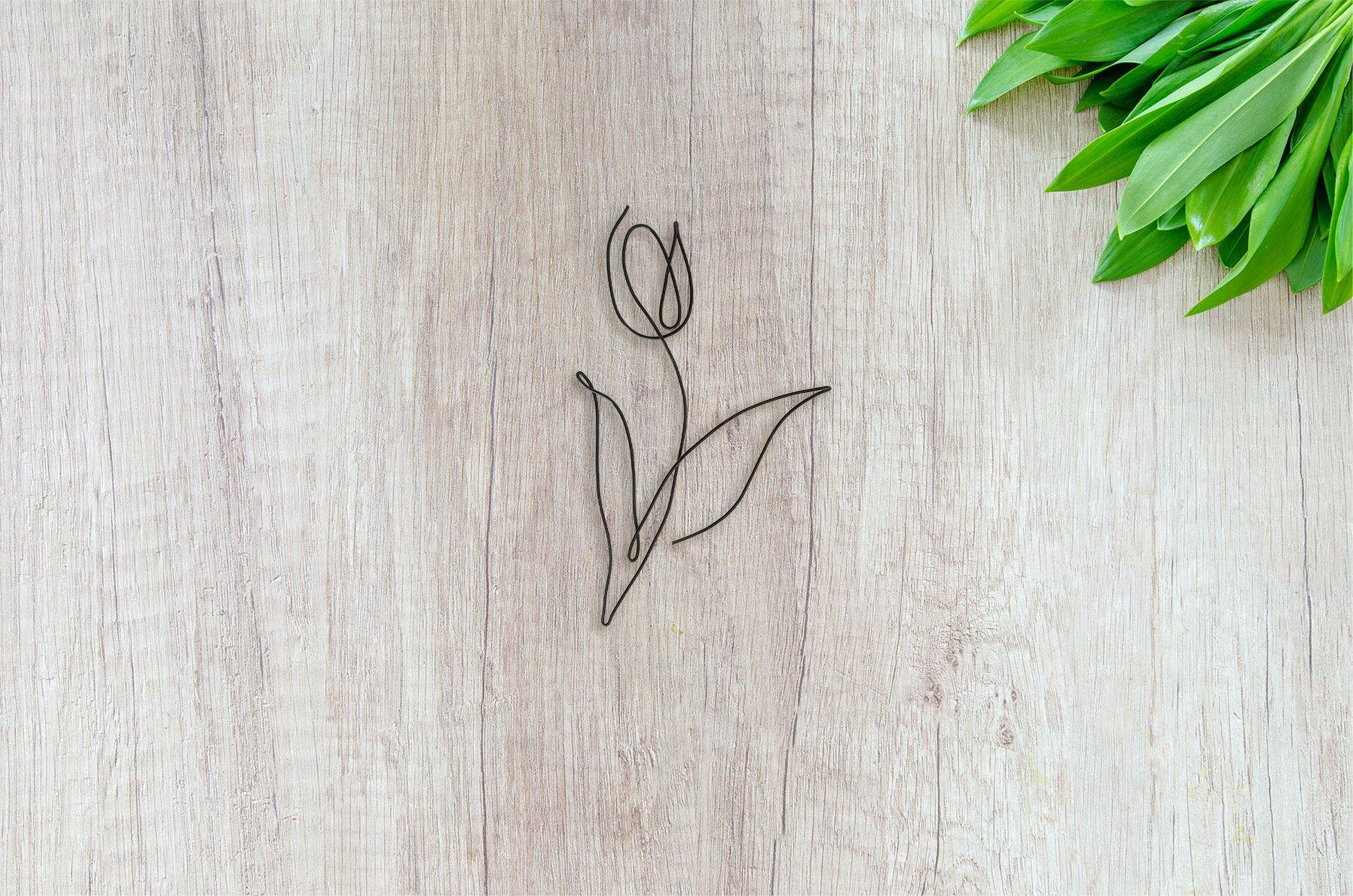 Tulip - Briar Rose Wire